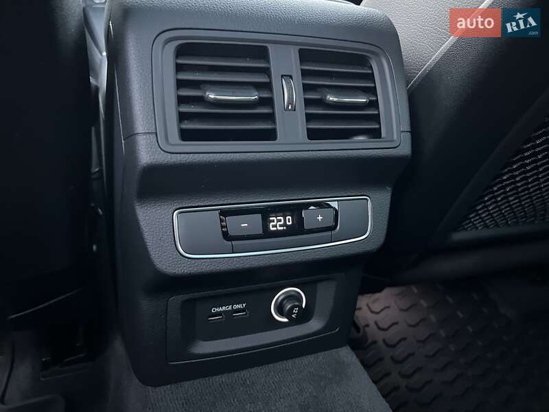 Позашляховик / Кросовер Audi Q5 2020 в Києві фото 23 Позашляховик / Кросовер Audi Q5 2020 в Києві