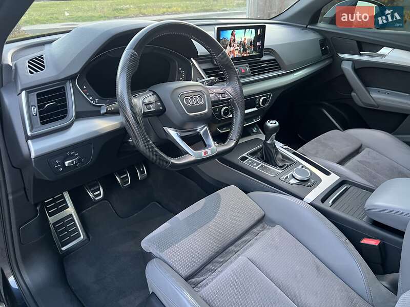 Позашляховик / Кросовер Audi Q5 2018 в Рівному фото 44 Позашляховик / Кросовер Audi Q5 2018 в Рівному