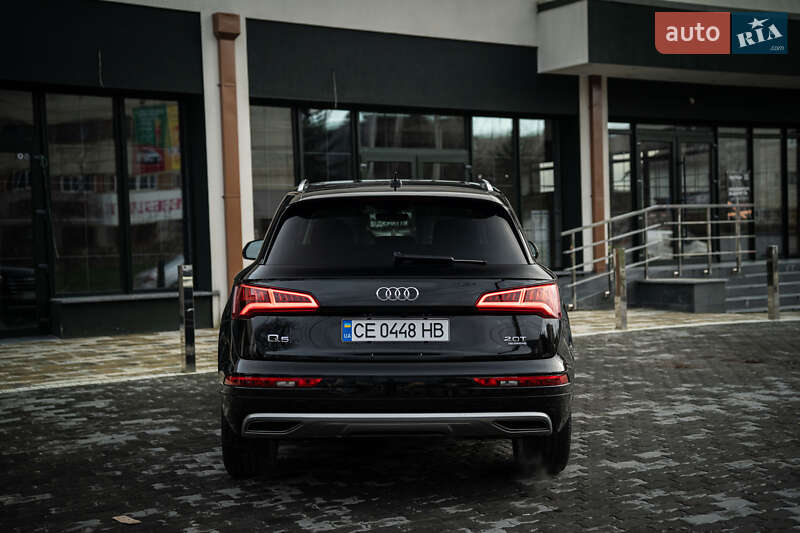 Внедорожник / Кроссовер Audi Q5 2018 в Черновцах