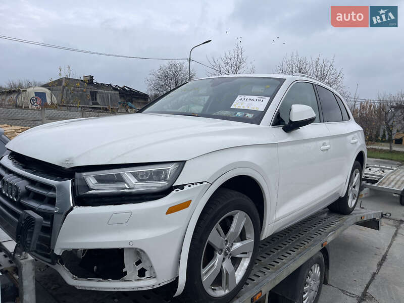 Позашляховик / Кросовер Audi Q5 2019 в Рівному