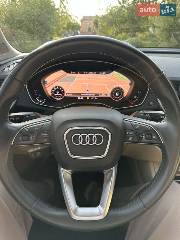 Внедорожник / Кроссовер Audi Q5 2017 в Черкассах