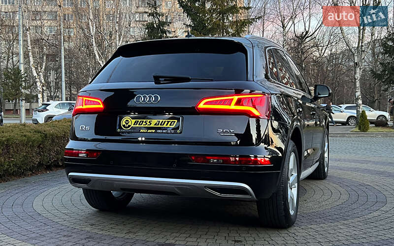 Внедорожник / Кроссовер Audi Q5 2017 в Львове