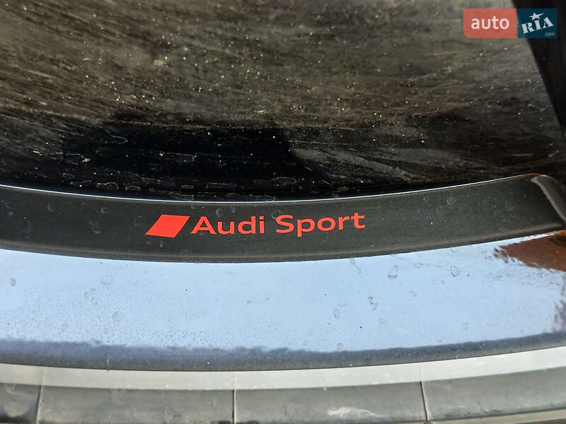 Позашляховик / Кросовер Audi Q5 2021 в Рівному