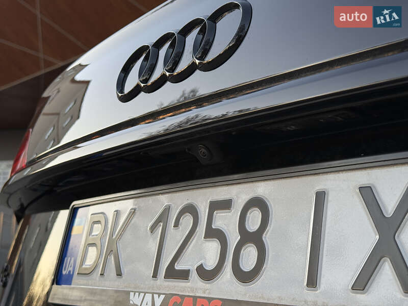 Позашляховик / Кросовер Audi Q5 2021 в Рівному