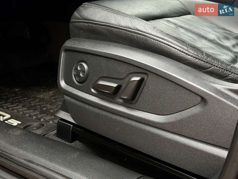 Внедорожник / Кроссовер Audi Q5 2018 в Ровно