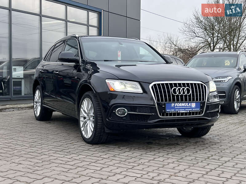 Внедорожник / Кроссовер Audi Q5 2017 в Нововолынске