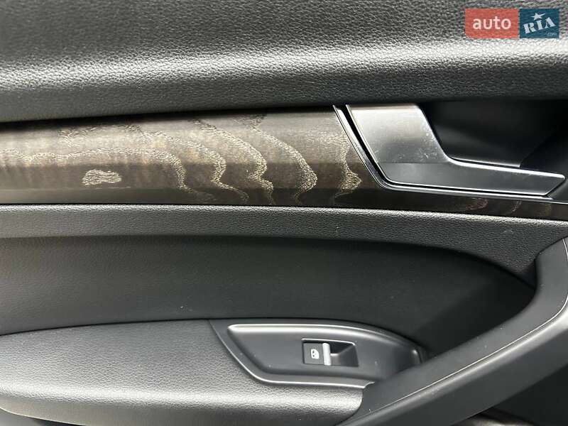 Позашляховик / Кросовер Audi Q5 2018 в Чернівцях