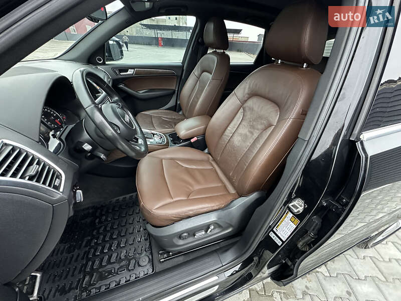 Внедорожник / Кроссовер Audi Q5 2015 в Дубно