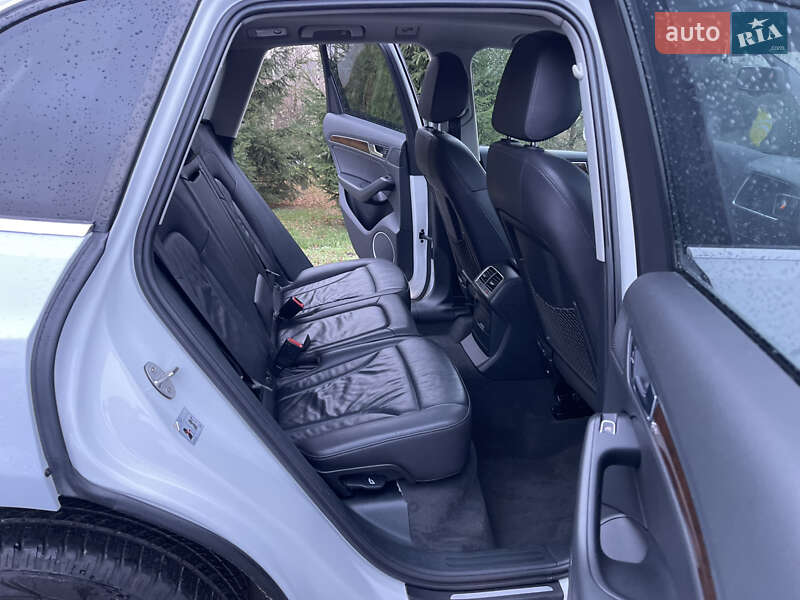 Позашляховик / Кросовер Audi Q5 2016 в Луцьку фото 16 Позашляховик / Кросовер Audi Q5 2016 в Луцьку
