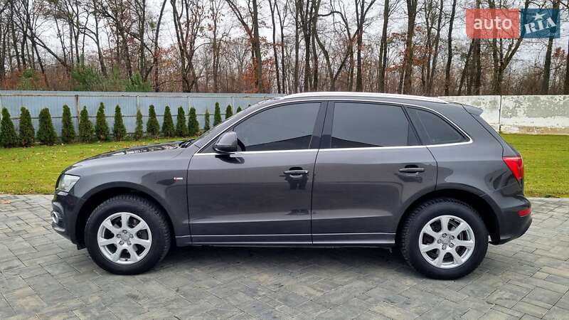 Внедорожник / Кроссовер Audi Q5 2012 в Луцке