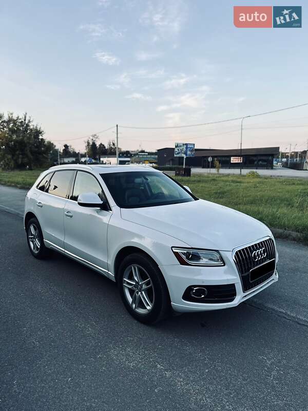 Внедорожник / Кроссовер Audi Q5 2014 в Шептицькому