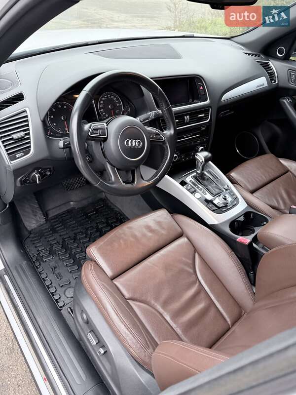 Внедорожник / Кроссовер Audi Q5 2016 в Тернополе