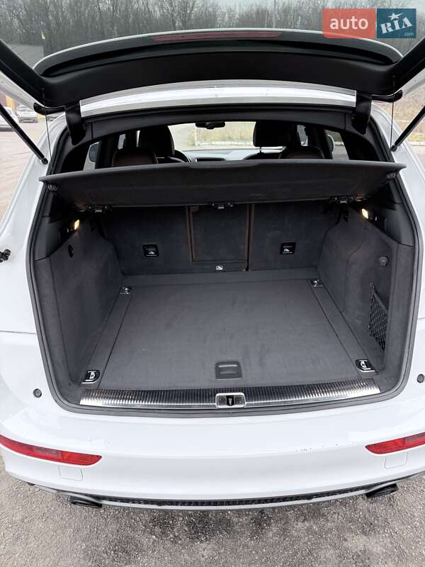 Внедорожник / Кроссовер Audi Q5 2016 в Тернополе