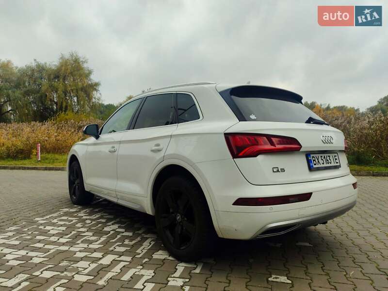Позашляховик / Кросовер Audi Q5 2018 в Хмельницькому