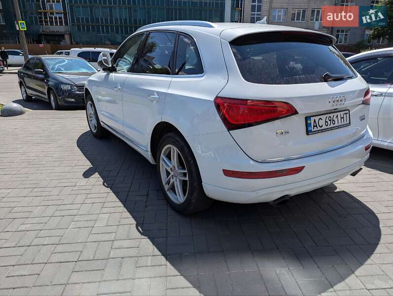 Позашляховик / Кросовер Audi Q5 2015 в Луцьку фото 3 Позашляховик / Кросовер Audi Q5 2015 в Луцьку