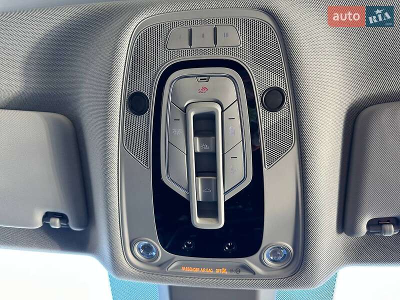 Внедорожник / Кроссовер Audi Q5 2020 в Киеве