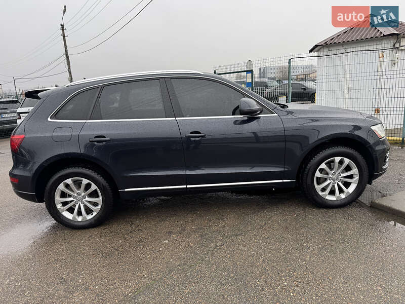 Внедорожник / Кроссовер Audi Q5 2014 в Киеве