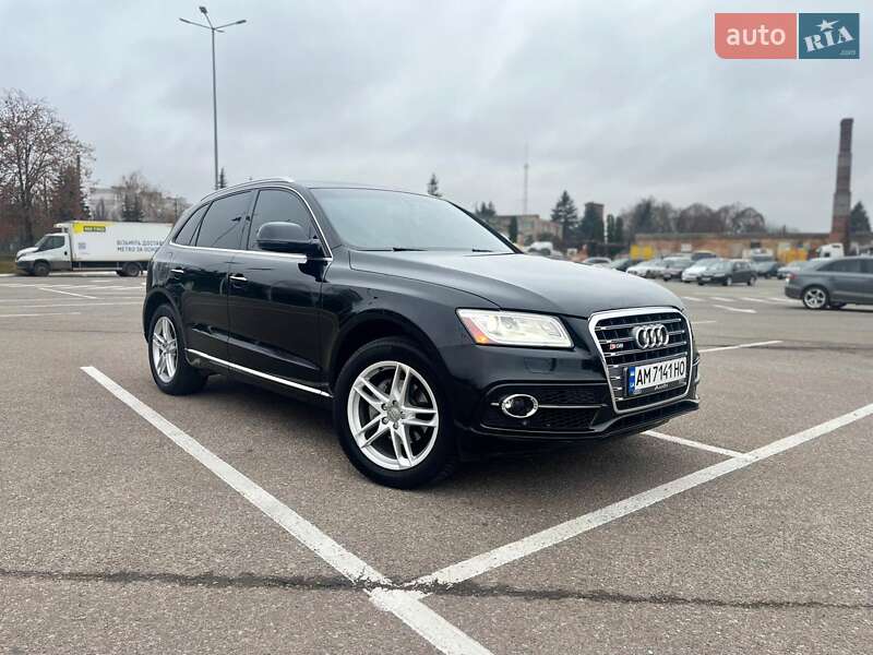 Позашляховик / Кросовер Audi Q5 2015 в Житомирі