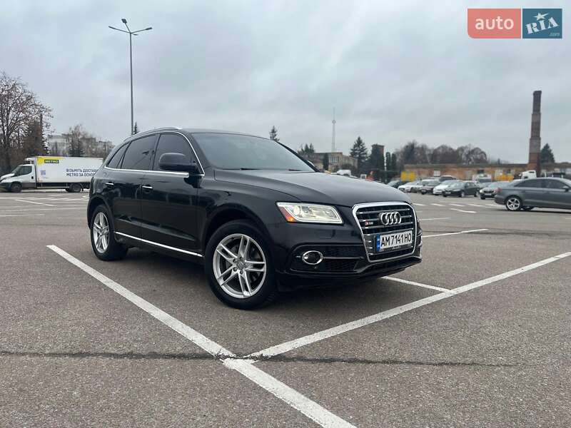 Позашляховик / Кросовер Audi Q5 2015 в Житомирі