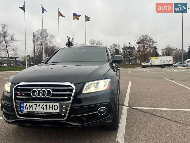 Позашляховик / Кросовер Audi Q5 2015 в Житомирі