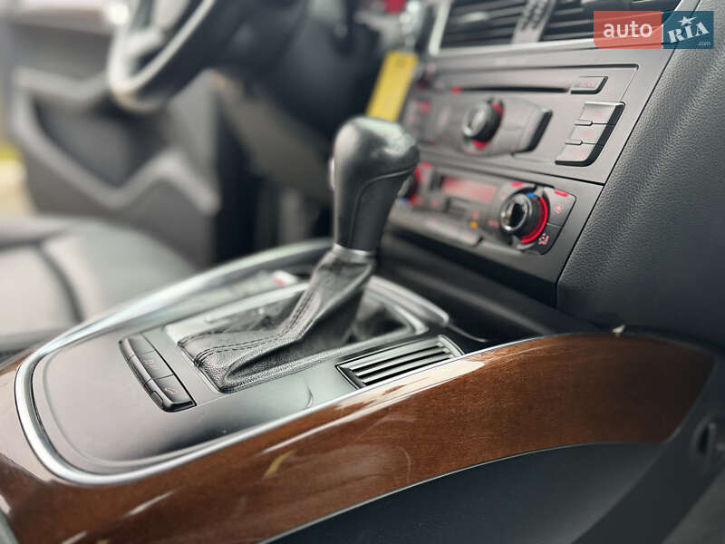 Позашляховик / Кросовер Audi Q5 2012 в Львові