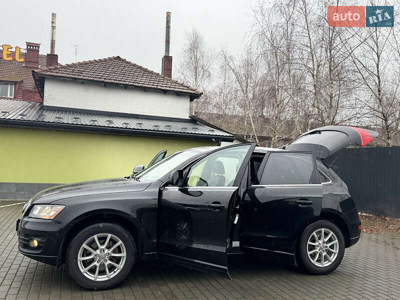 Позашляховик / Кросовер Audi Q5 2012 в Львові