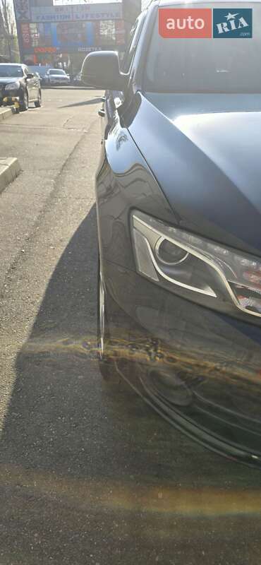 Внедорожник / Кроссовер Audi Q5 2011 в Одессе