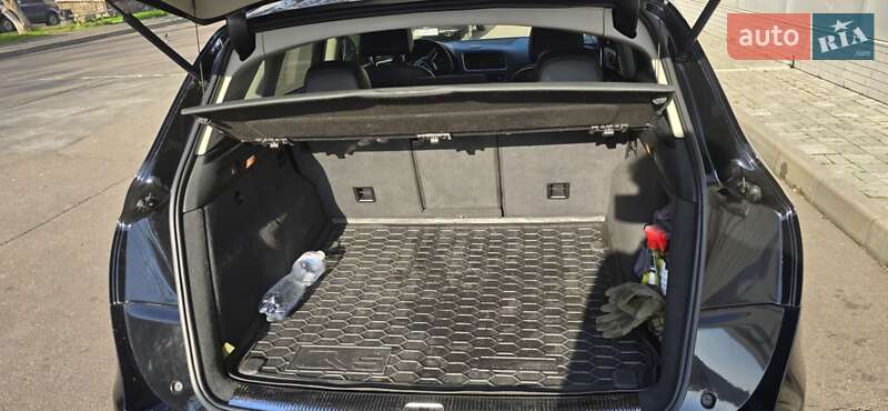 Внедорожник / Кроссовер Audi Q5 2011 в Одессе