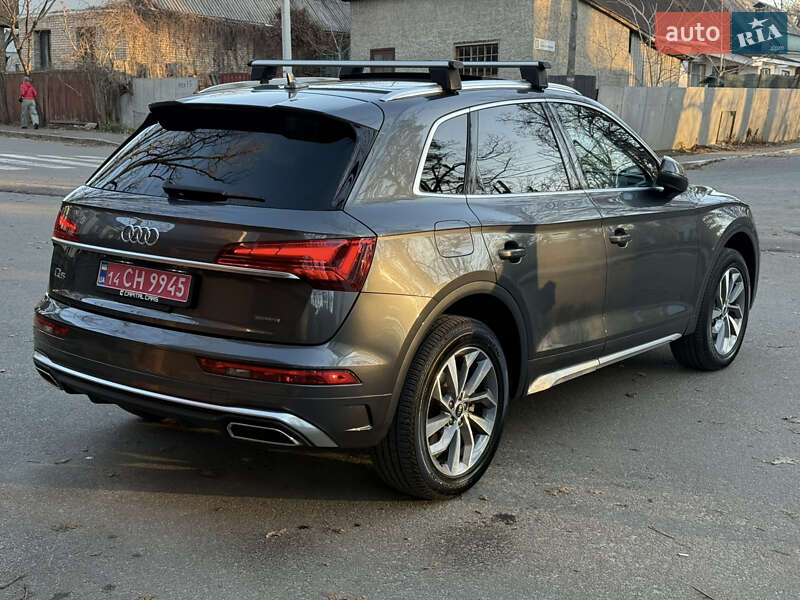 Позашляховик / Кросовер Audi Q5 2022 в Києві