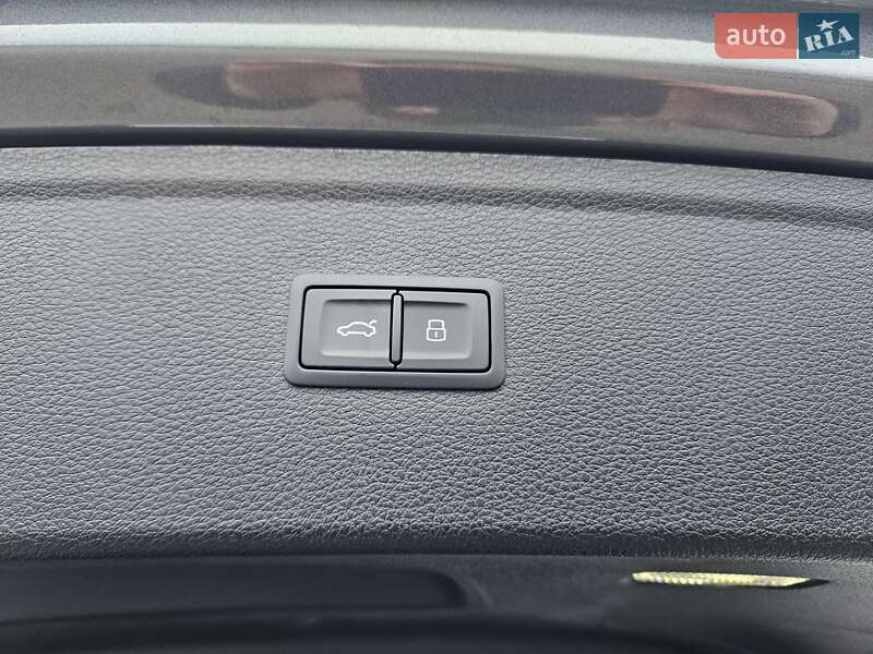 Внедорожник / Кроссовер Audi Q5 2024 в Виннице