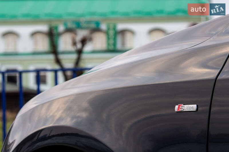 Внедорожник / Кроссовер Audi Q5 2009 в Нововолынске