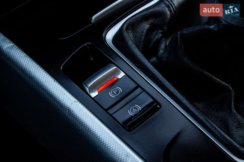 Внедорожник / Кроссовер Audi Q5 2009 в Нововолынске