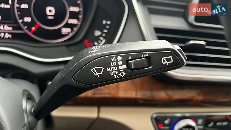 Внедорожник / Кроссовер Audi Q5 2017 в Киеве