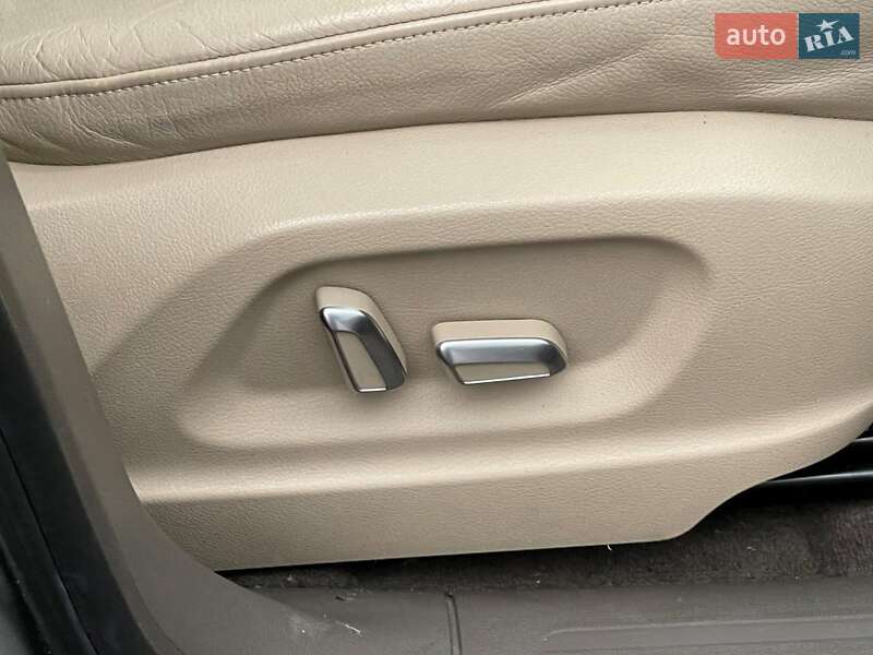 Позашляховик / Кросовер Audi Q5 2017 в Києві