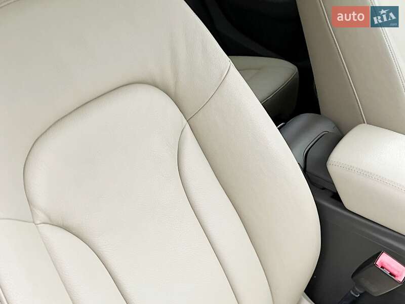 Позашляховик / Кросовер Audi Q5 2017 в Києві