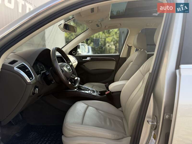 Внедорожник / Кроссовер Audi Q5 2015 в Львове