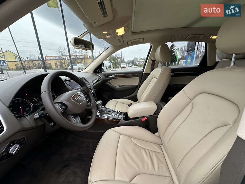 Внедорожник / Кроссовер Audi Q5 2015 в Дубно
