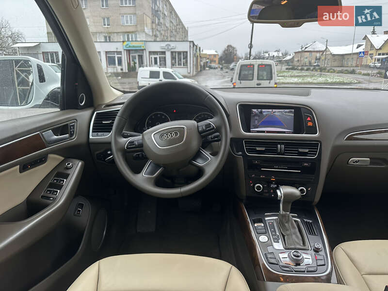 Внедорожник / Кроссовер Audi Q5 2015 в Дубно