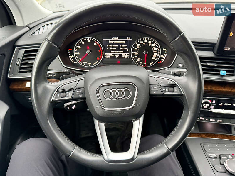 Позашляховик / Кросовер Audi Q5 2018 в Вінниці