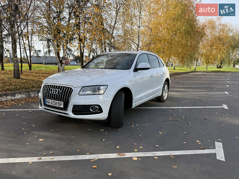Внедорожник / Кроссовер Audi Q5 2013 в Киеве