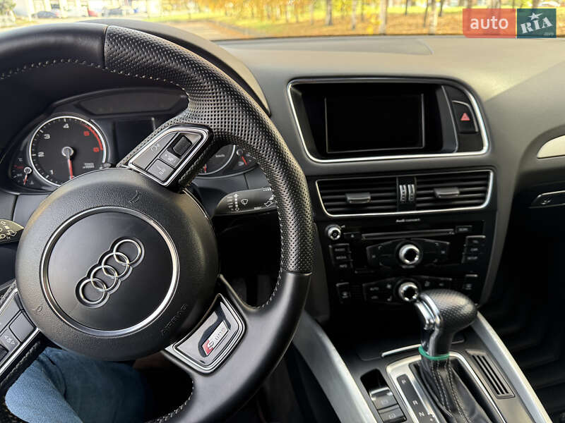 Внедорожник / Кроссовер Audi Q5 2013 в Киеве