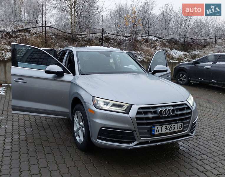 Позашляховик / Кросовер Audi Q5 2018 в Івано-Франківську