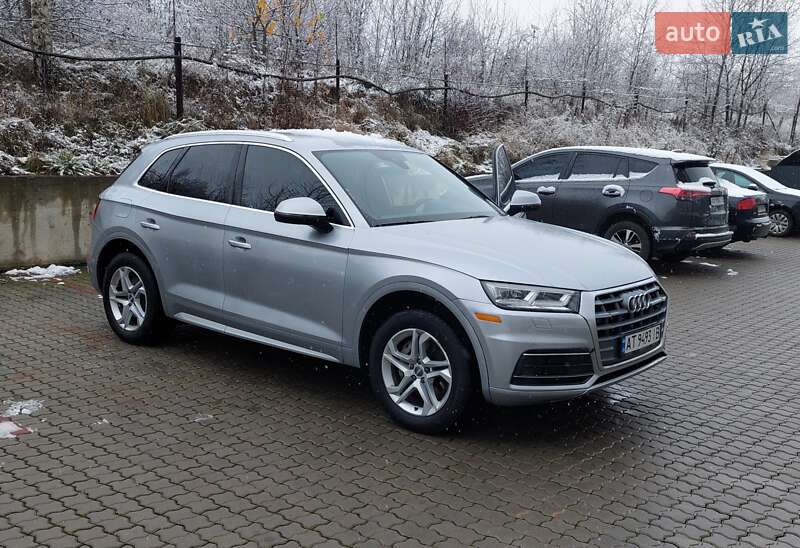 Позашляховик / Кросовер Audi Q5 2018 в Івано-Франківську