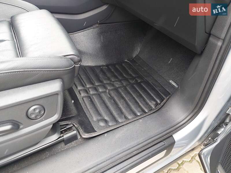 Позашляховик / Кросовер Audi Q5 2018 в Івано-Франківську