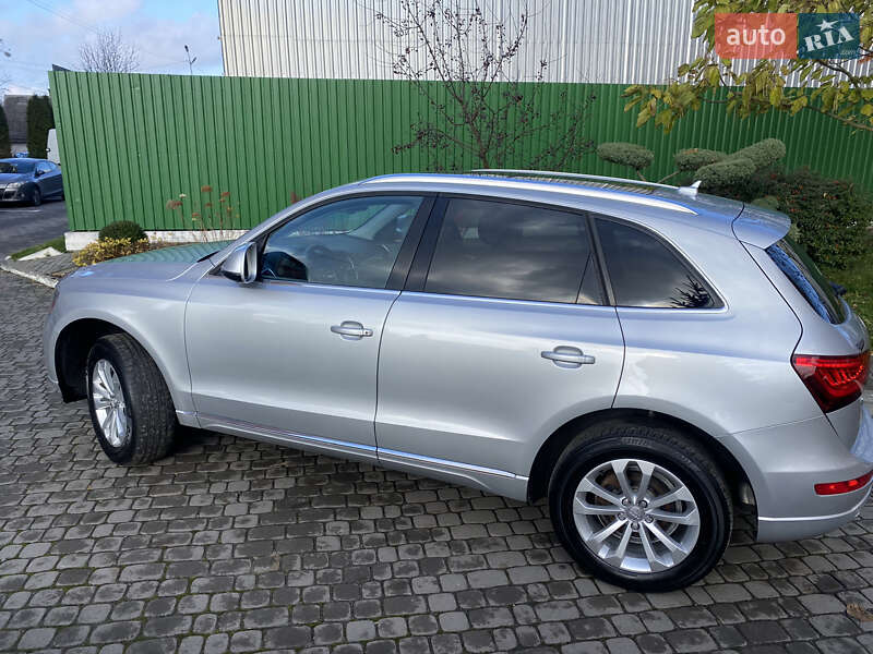 Позашляховик / Кросовер Audi Q5 2013 в Луцьку фото 31 Позашляховик / Кросовер Audi Q5 2013 в Луцьку