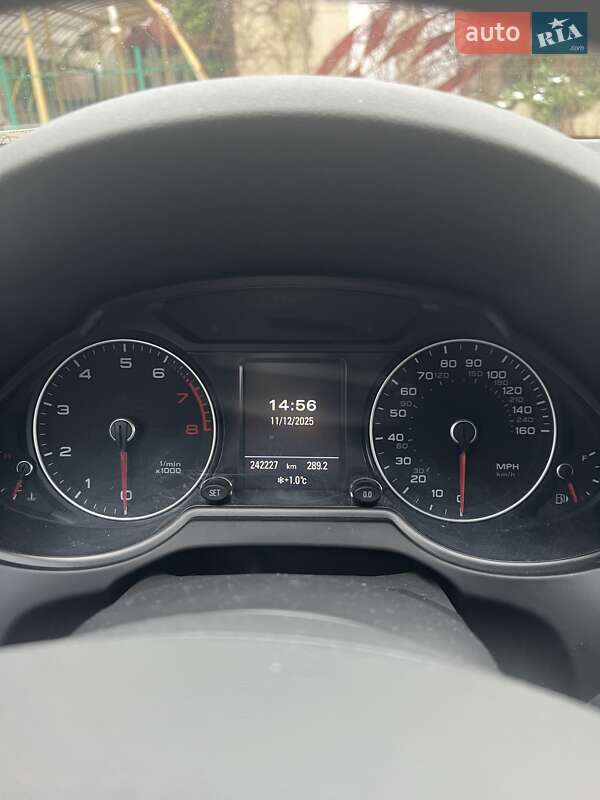 Позашляховик / Кросовер Audi Q5 2015 в Рівному