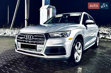 Внедорожник / Кроссовер Audi Q5 2018 в Луцке