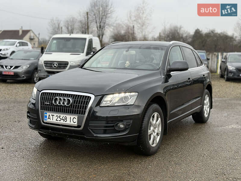 Позашляховик / Кросовер Audi Q5 2011 в Калуші