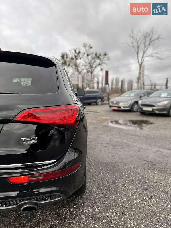 Внедорожник / Кроссовер Audi Q5 2015 в Белогородке