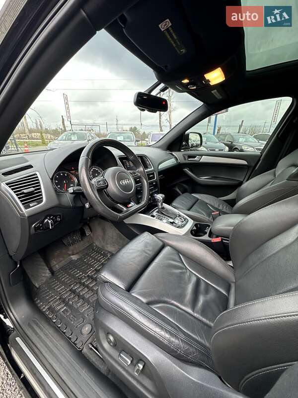 Внедорожник / Кроссовер Audi Q5 2015 в Белогородке